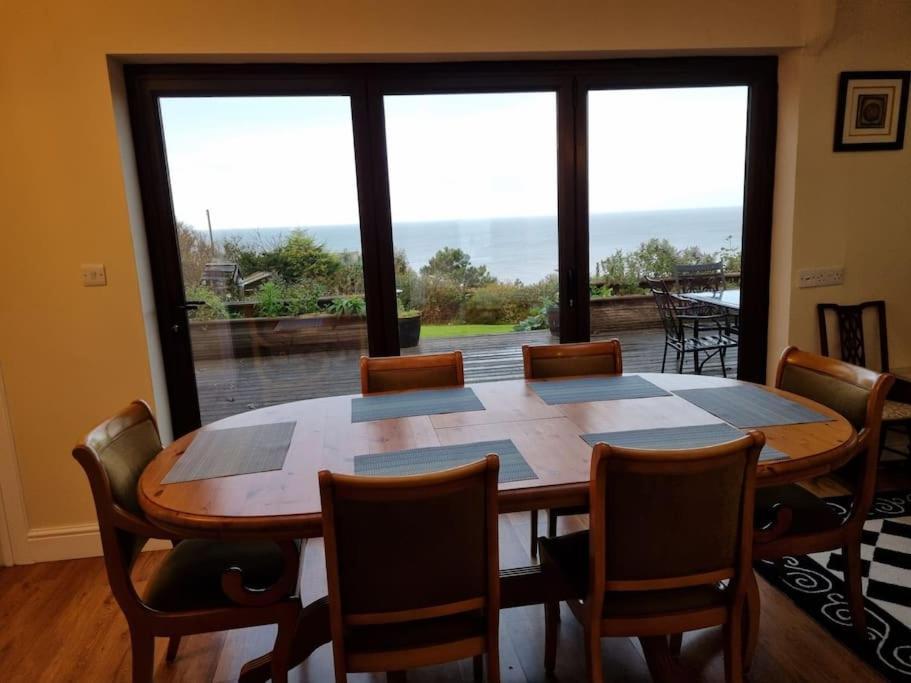 Spacious Detached Home With Beautiful Seaviews, Sleeps 6 Trimingham Kültér fotó